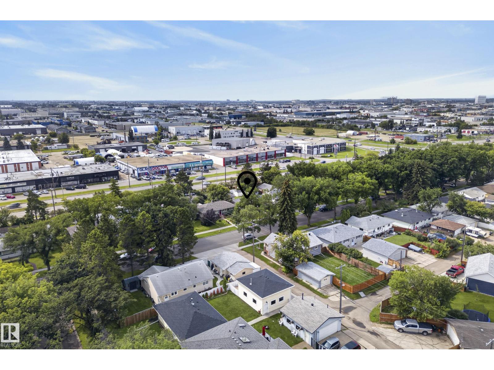 8715 64 AV NW - Image 49