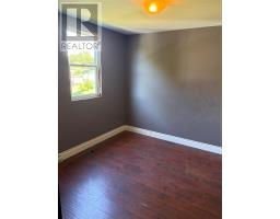 338 Airport Heights Drive thumbnail 13
