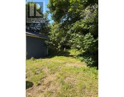 338 Airport Heights Drive thumbnail 21