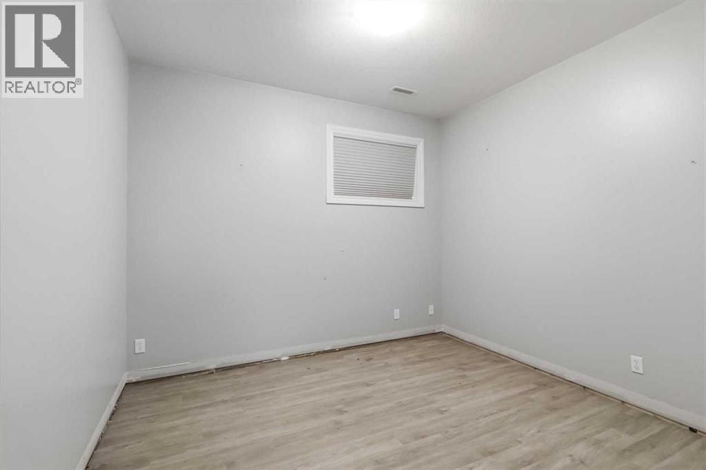 173 COYOTE Crescent - 33