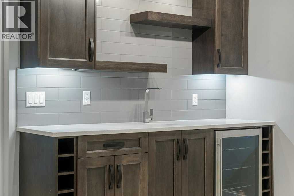 637 14 Avenue NE - Image 32