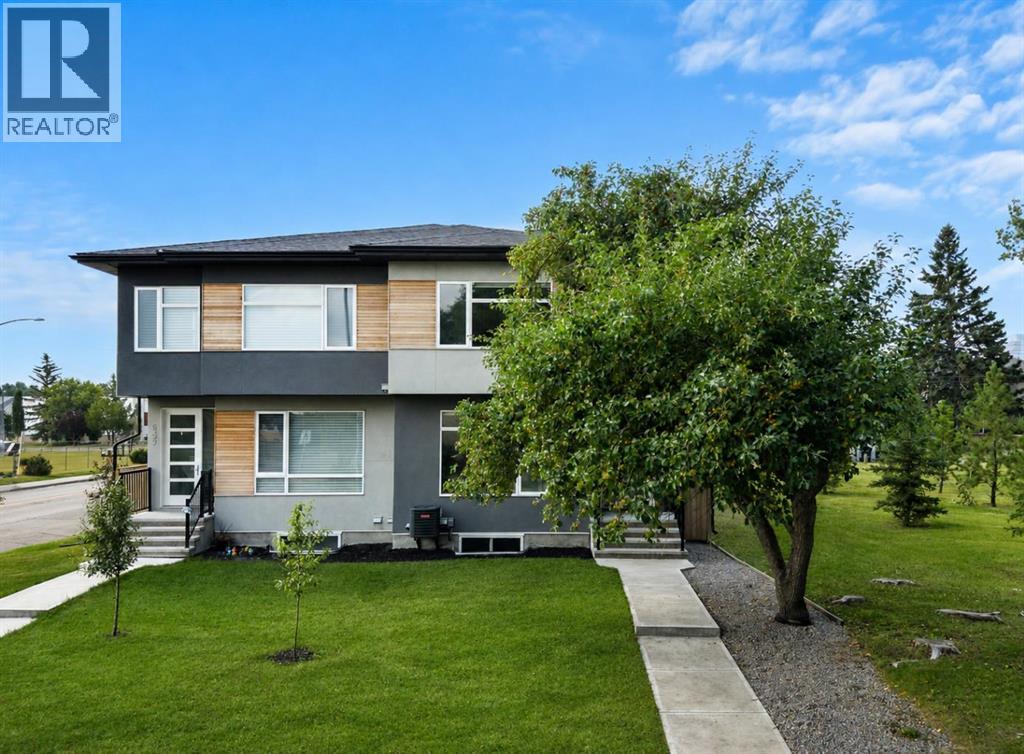 637 14 Avenue NE - 1