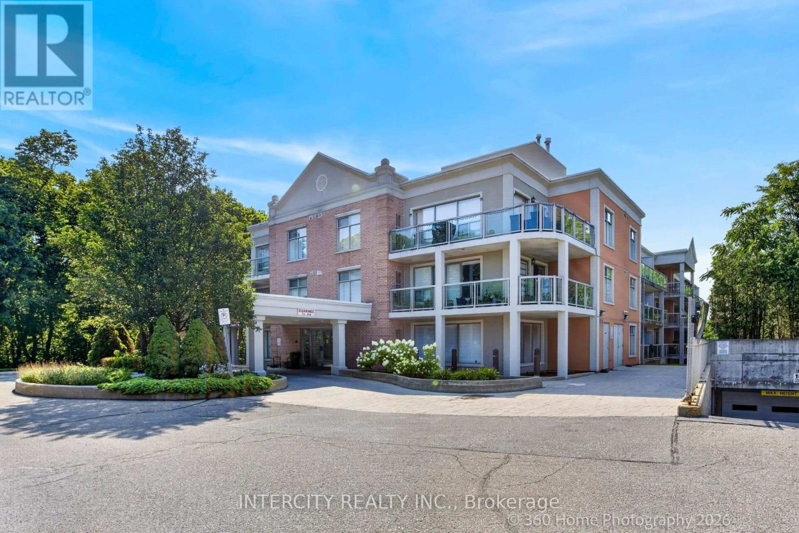 #304 245 PINE GROVE ROAD - 2
