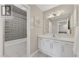 75 Mclarty Gate, Aurora, ON L4G0G5 Photo 19