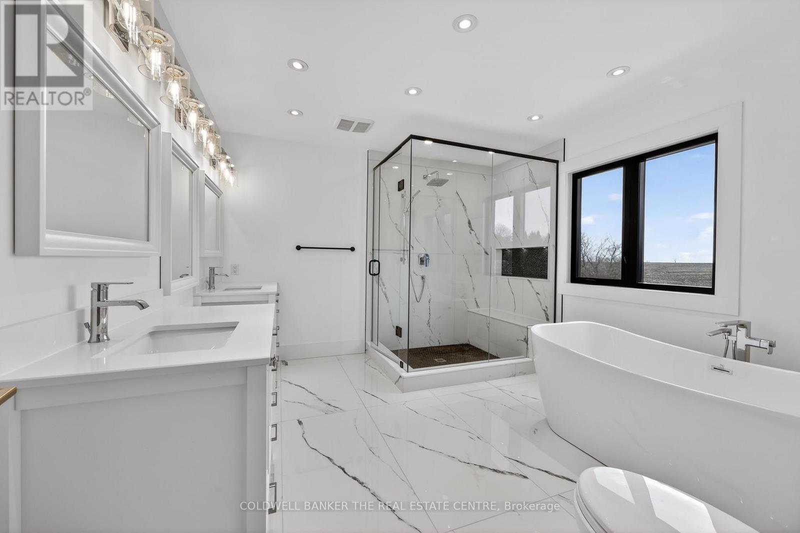 8 BROWNLEE DRIVE - Image 28