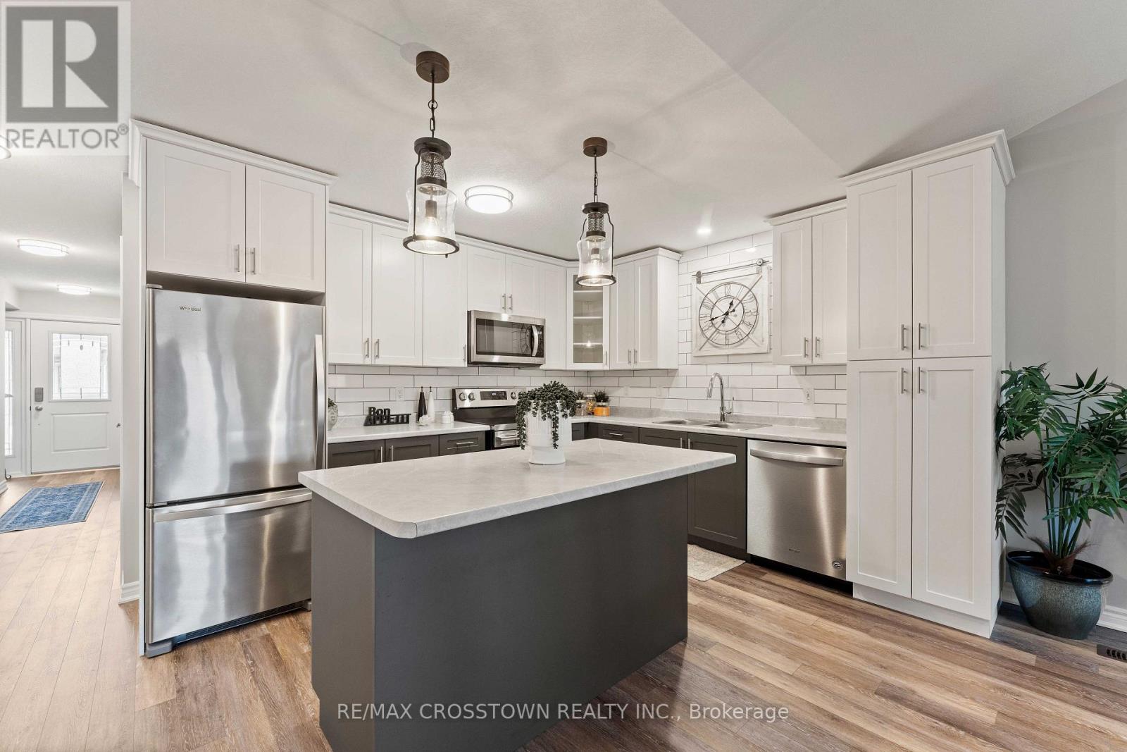 70 IVY CRESCENT - Image 7