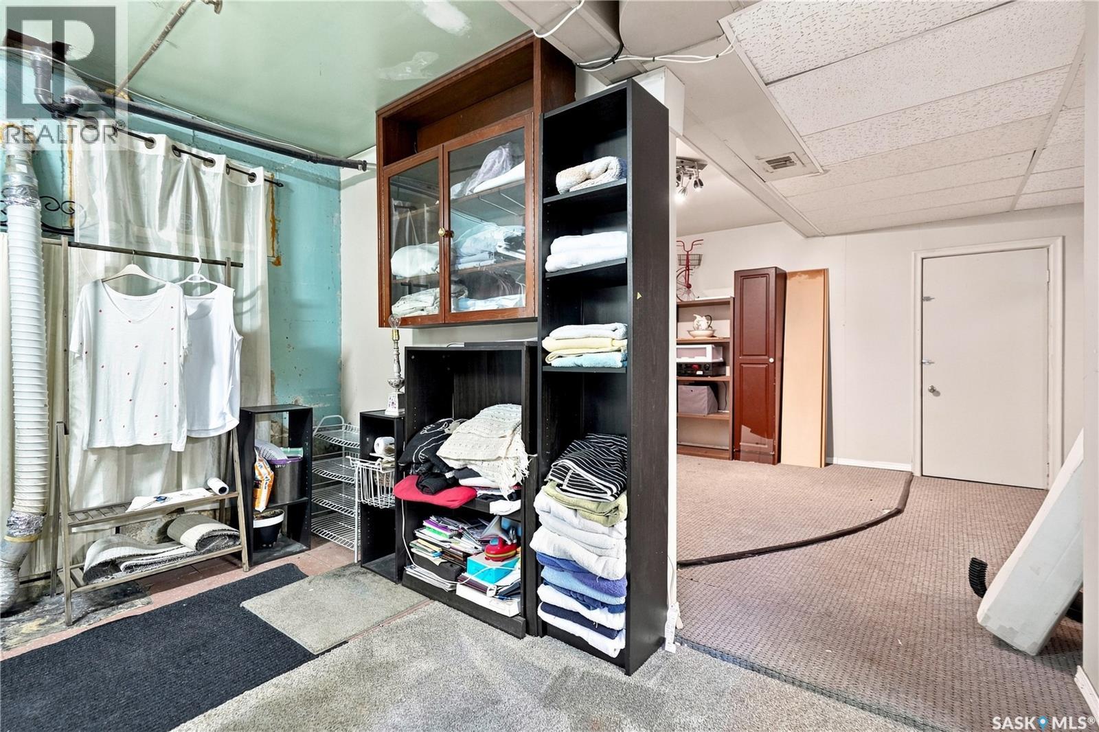 4828 8TH AVENUE - 34