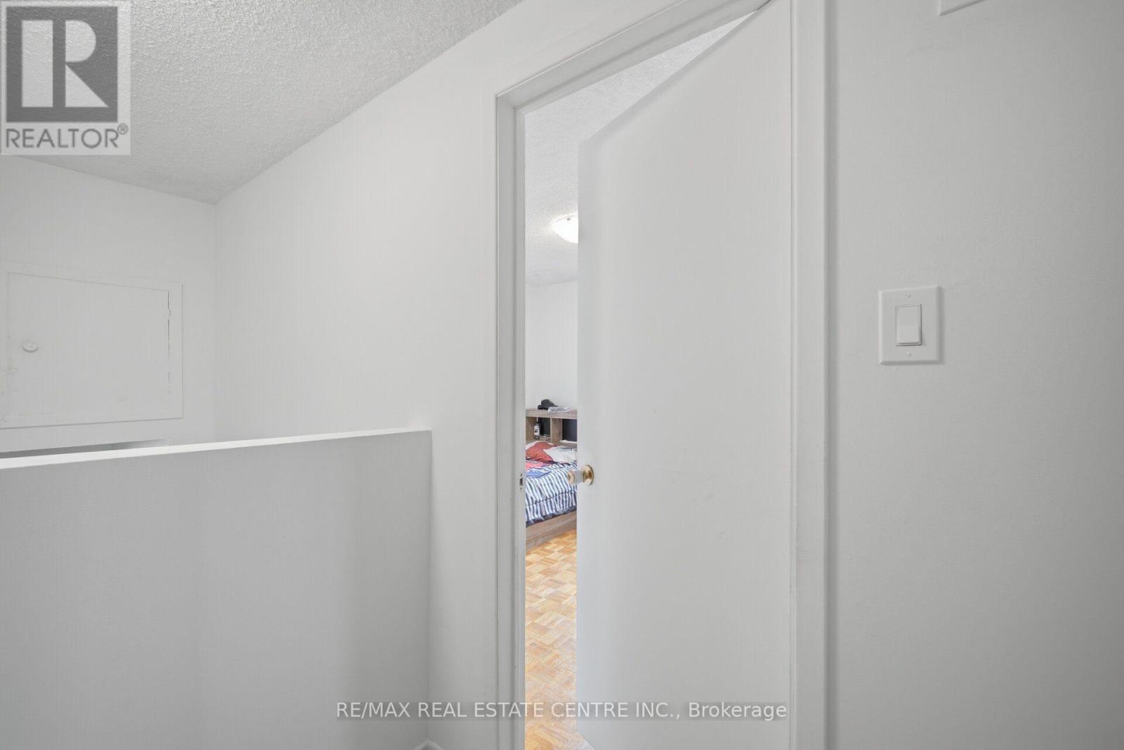 13 DAFOE CRESCENT - Image 29