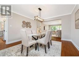 Dining room - 1677 Sherwood Forrest Circle, Mississauga, ON L5K2G8 Photo 11