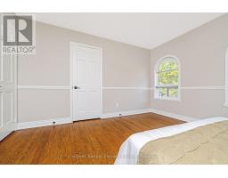 1677 Sherwood Forrest Circle, Mississauga, ON L5K2G8 Photo 31