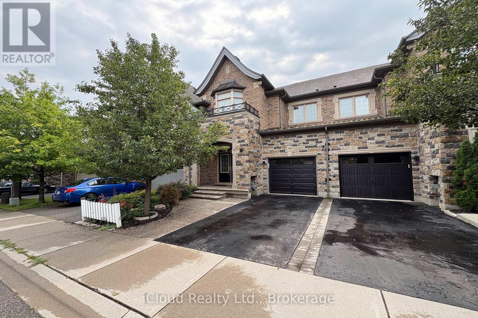 Photo of 2466 Village Common
