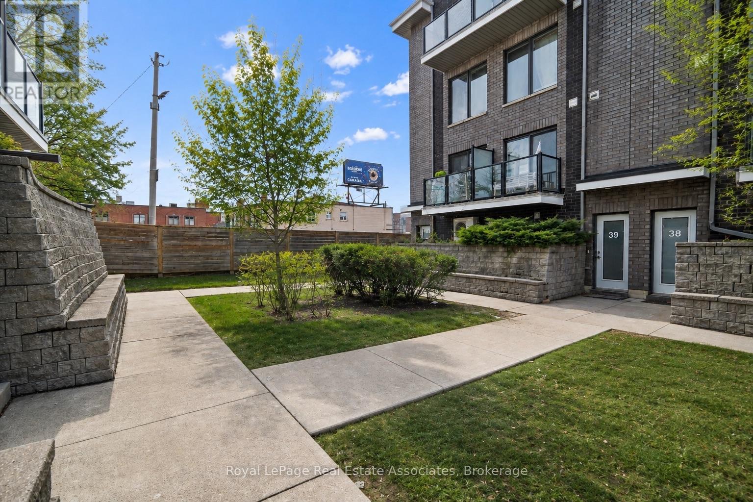 #40 2059 WESTON ROAD - Image 34