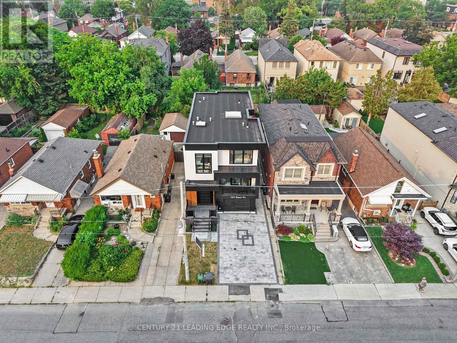 147 DURANT AVENUE