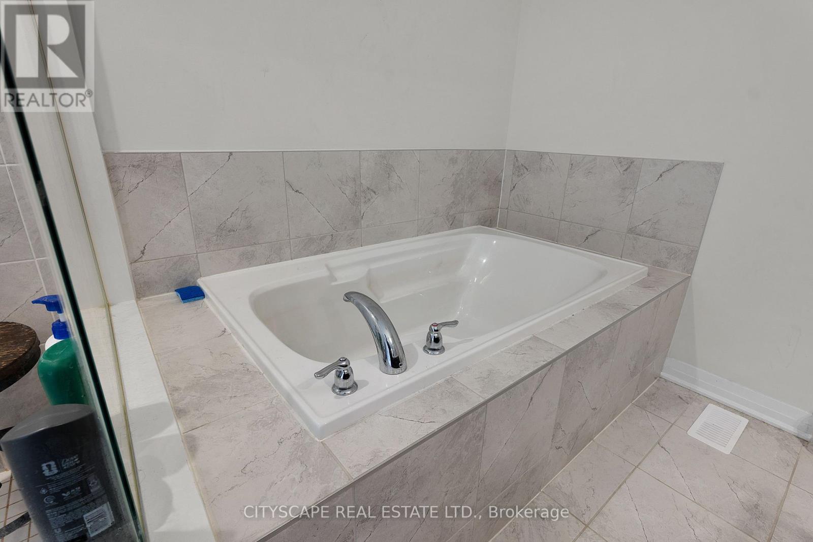 86 GIBSON DRIVE - 24