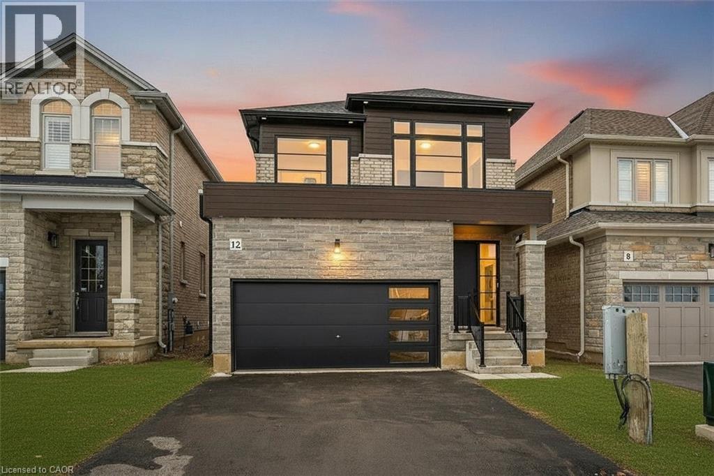 12 SHADY OAKS Trail