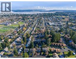 834 Holly Hill Rd, Nanaimo, BC V9R5T1 Photo 37