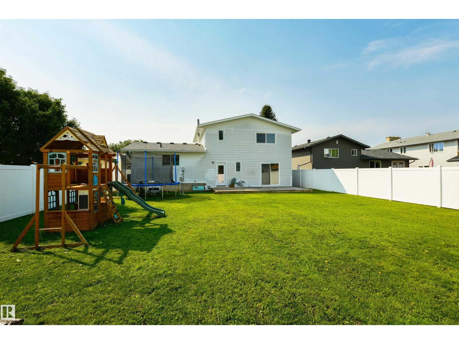 4614 53 ave - 38