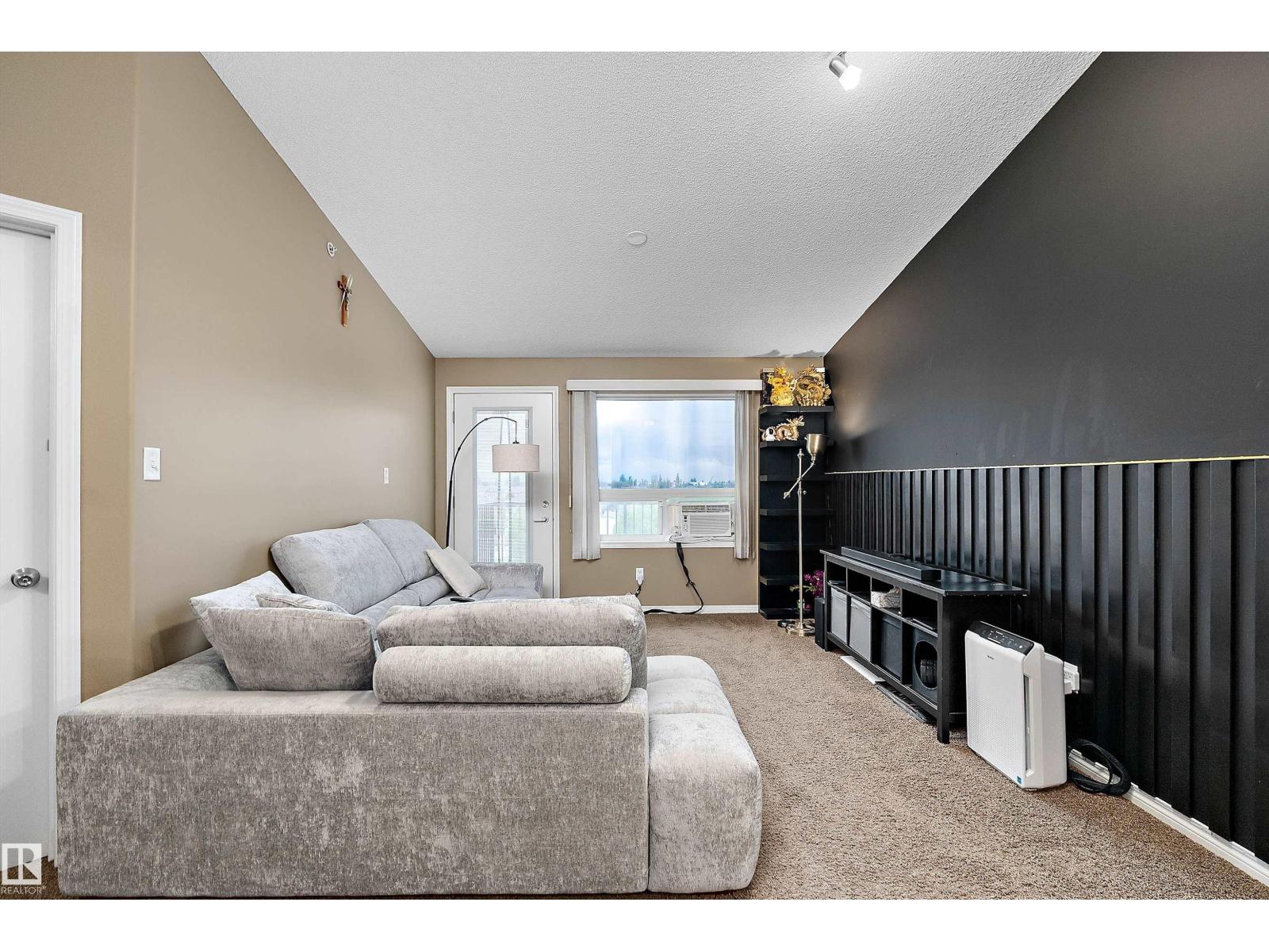 #440 1520 Hammond Gate NW - 14