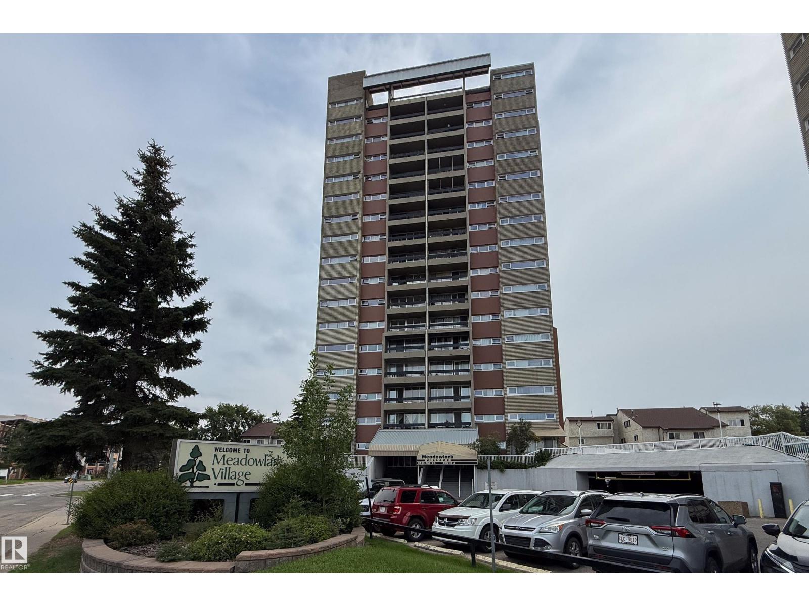 #56 8745 165 Street NW - 1
