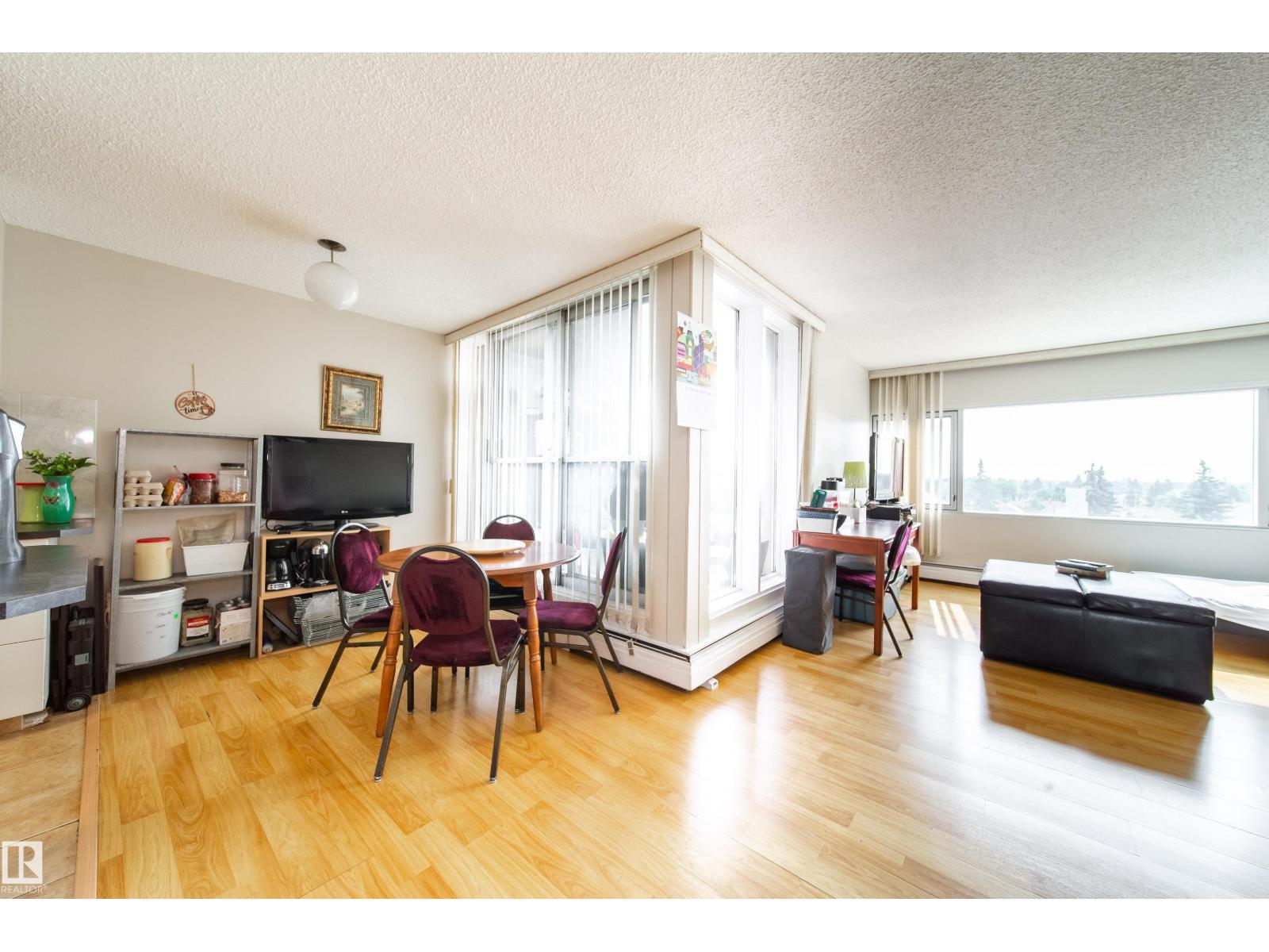 #56 8745 165 Street NW - Image 7