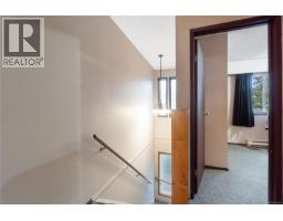 834 Holly Hill Rd, Nanaimo, BC V9R5T1 Photo 27