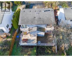 834 Holly Hill Rd, Nanaimo, BC V9R5T1 Photo 10