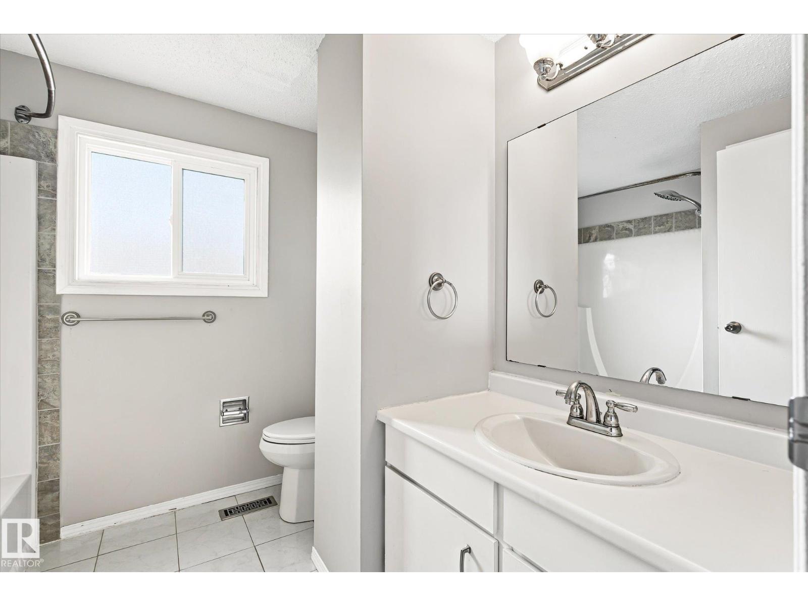 17911 77 Avenue NW - Photo 28