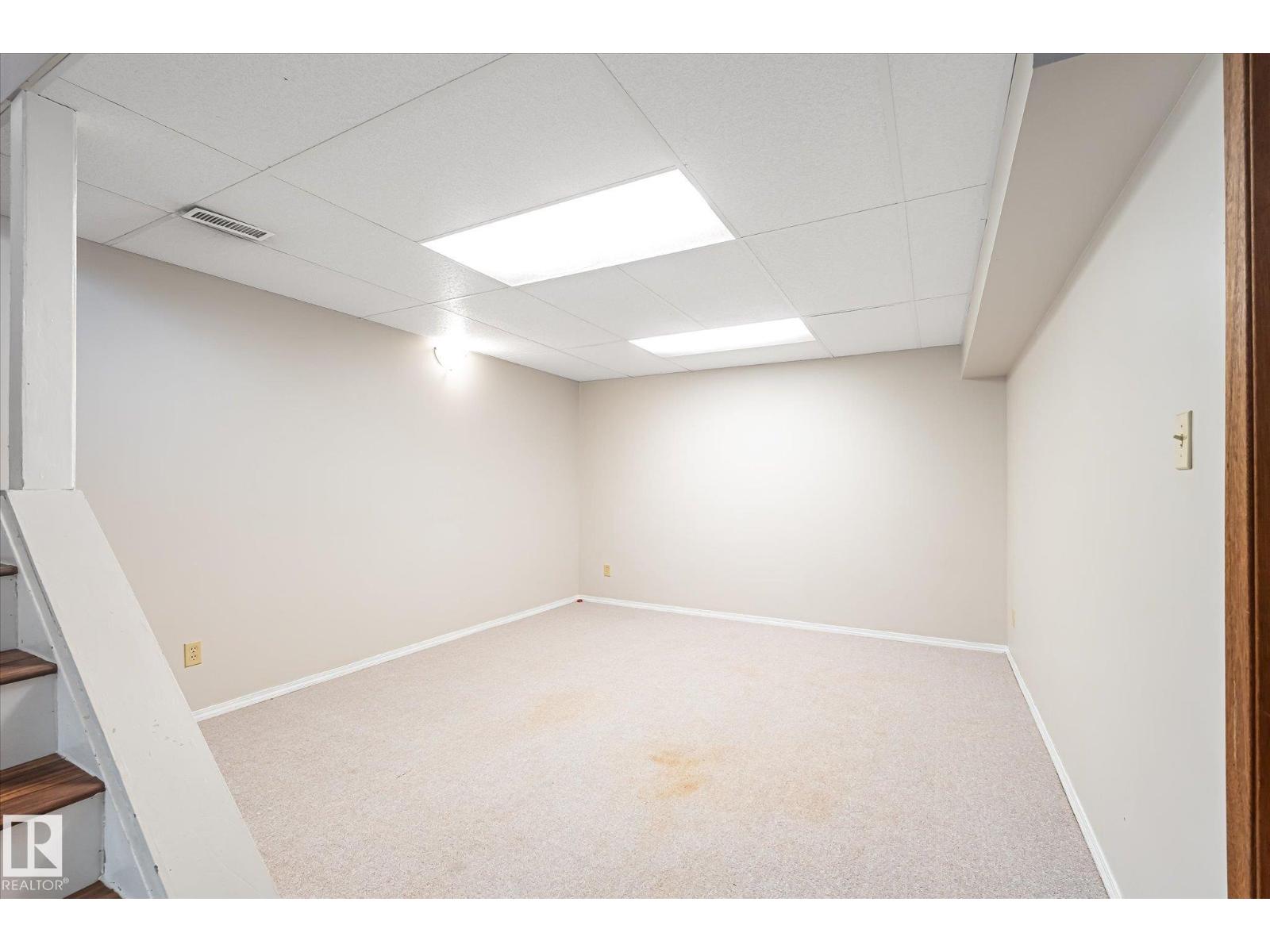 17911 77 Avenue NW - Photo 30