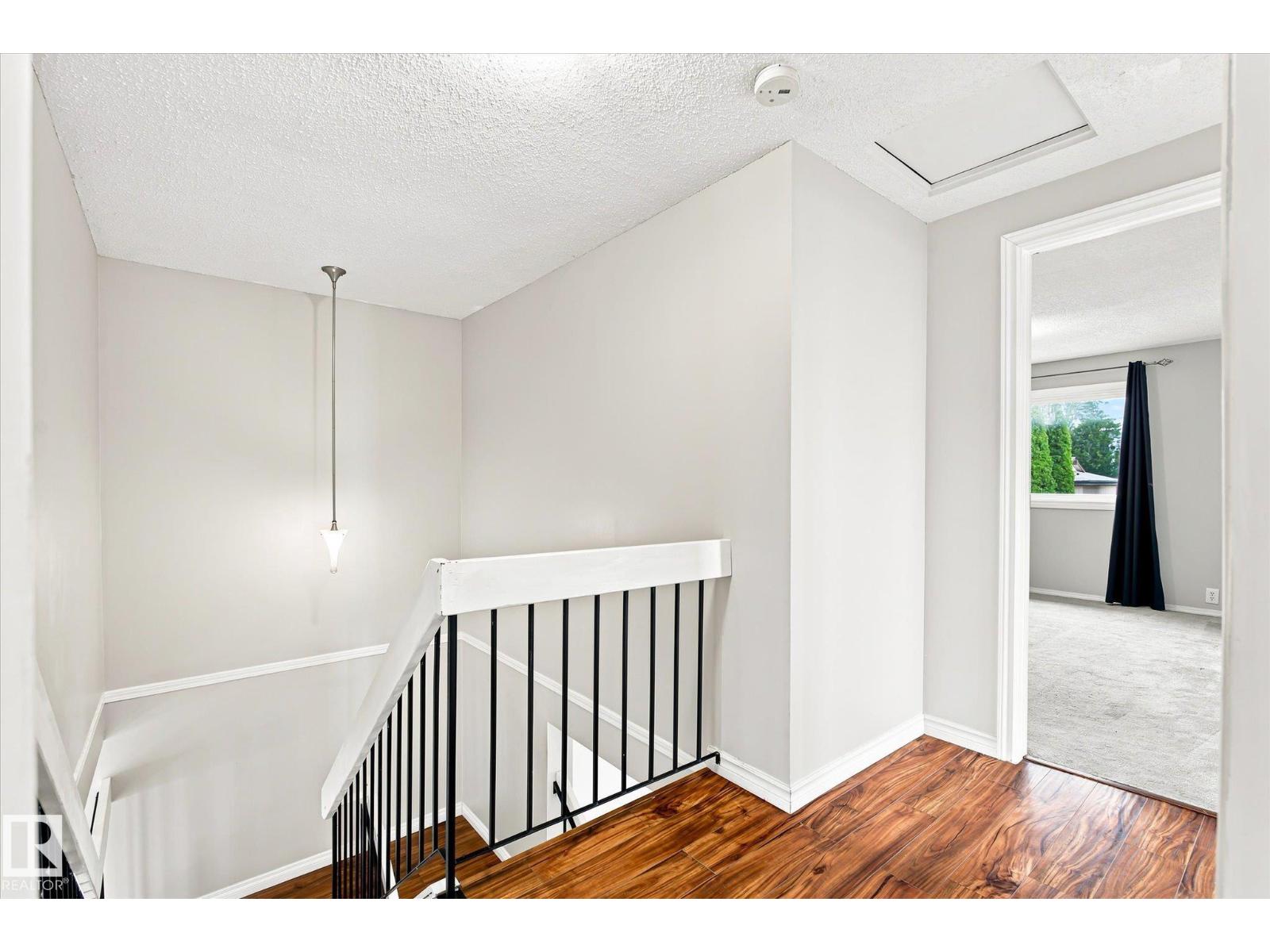 17911 77 Avenue NW - Photo 19
