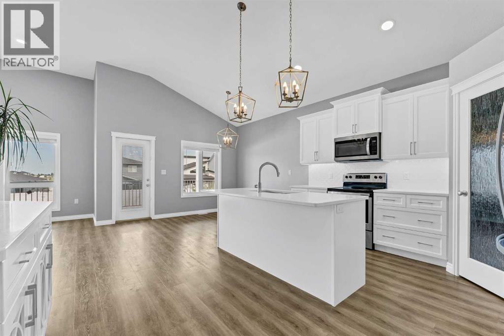 127 Hamptons Crescent Southeast