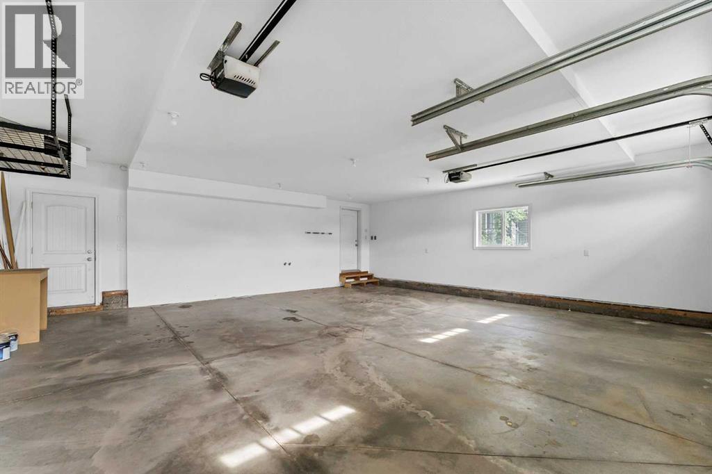 127 Hamptons Crescent Southeast - Photo 38