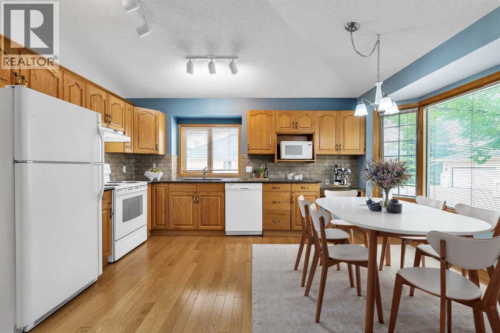 8 Edgepark Villas NW - 4