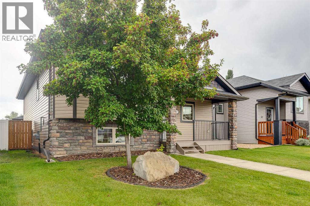 49 Castella Crescent