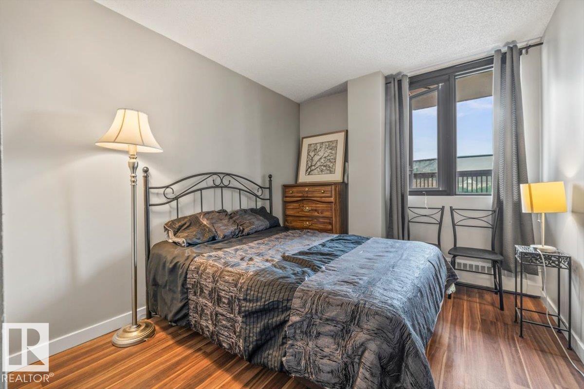 #305 – 10175 109 Street NW, Downtown (Edmonton) — photo 15 of 30: Property photo