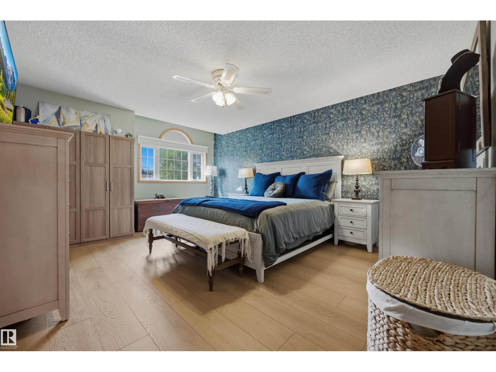 20 CHARLTON Crescent - Photo 25