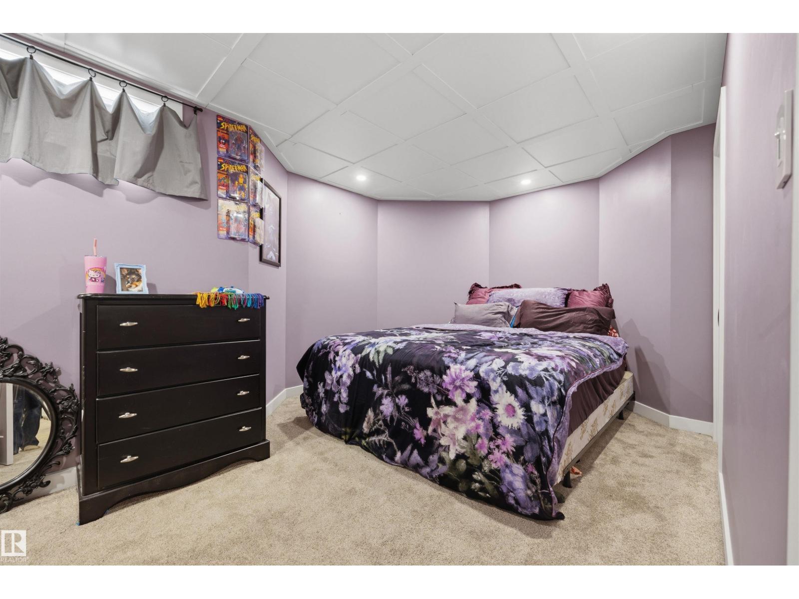20 CHARLTON Crescent - Photo 36