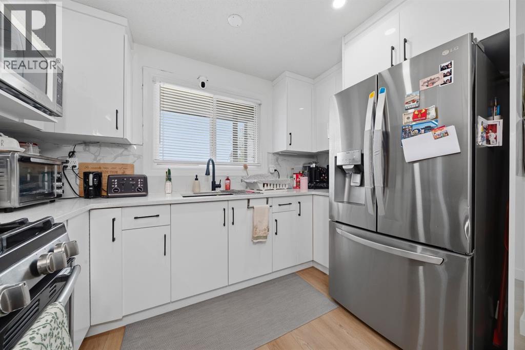 4123 30 Avenue Southeast - Photo 8