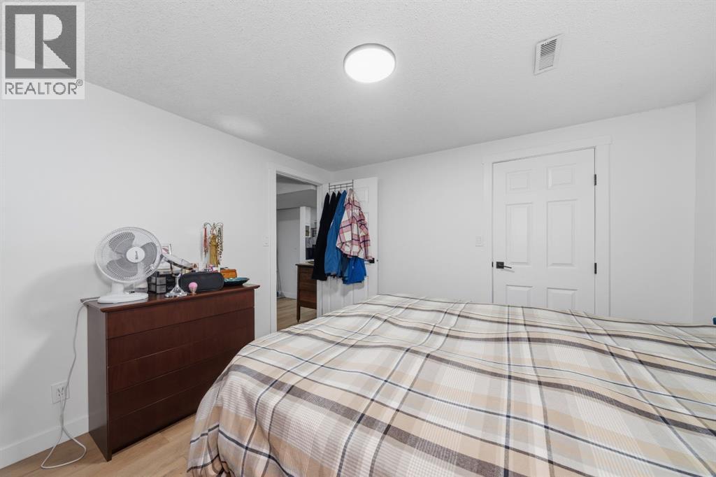 4123 30 Avenue Southeast - Photo 22