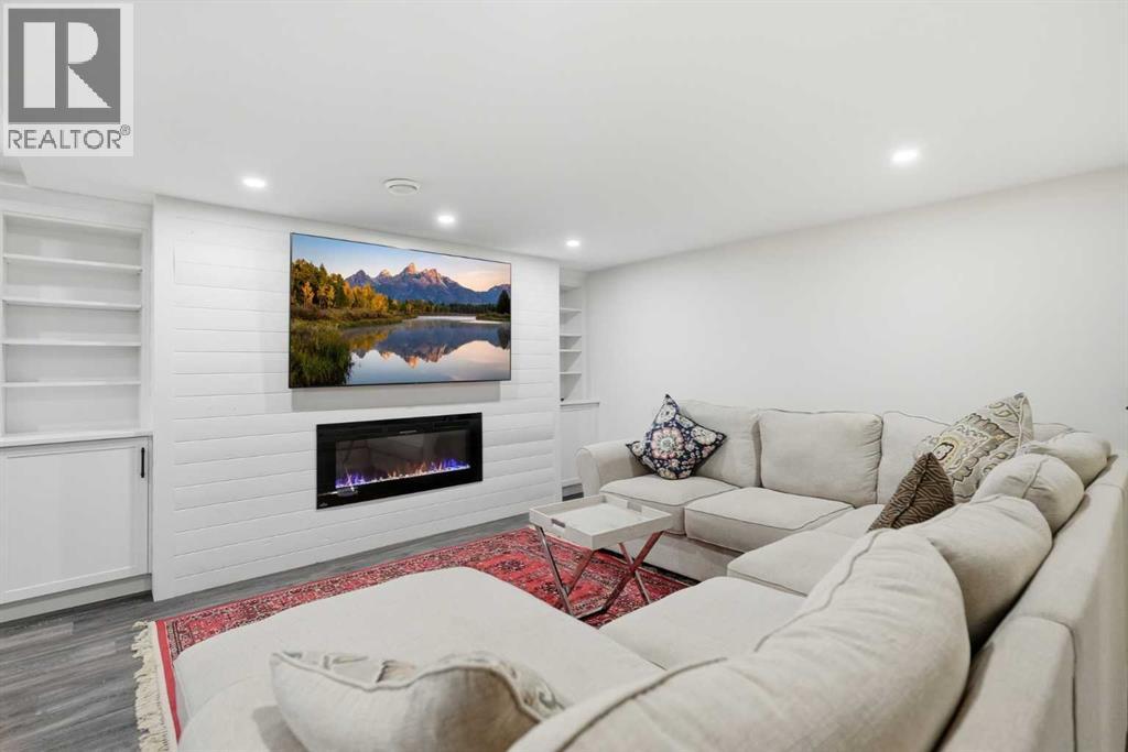 606 Schubert Place NW - Image 33