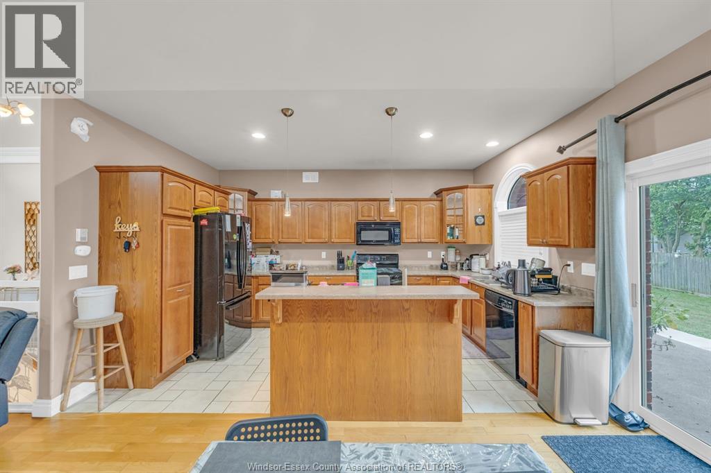 77 Whelan DRIVE - Image 10