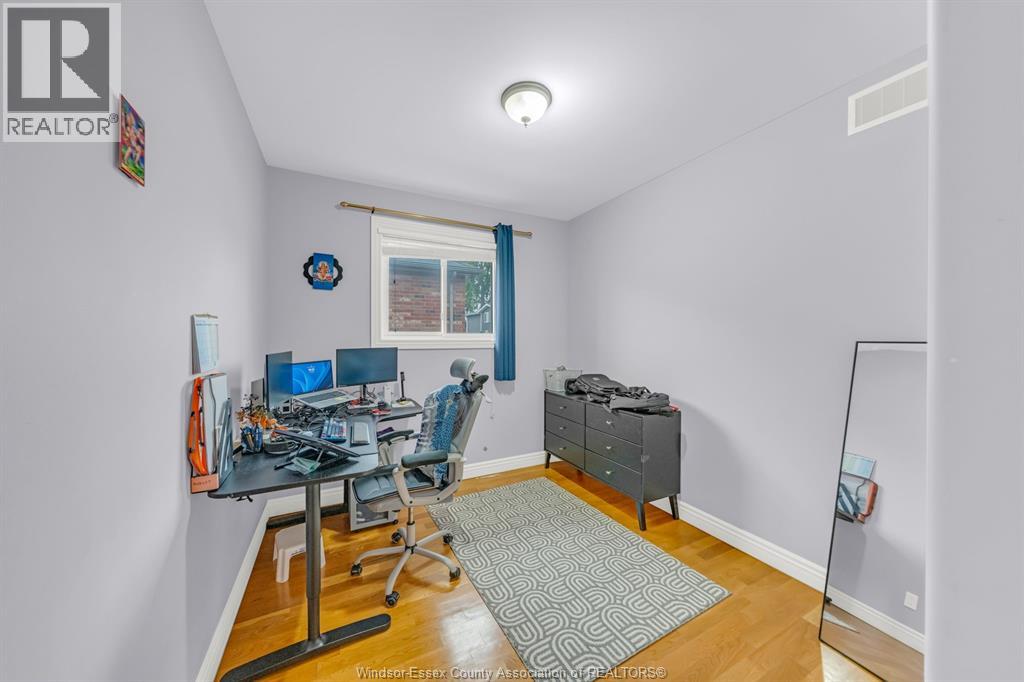 77 Whelan DRIVE - Image 18
