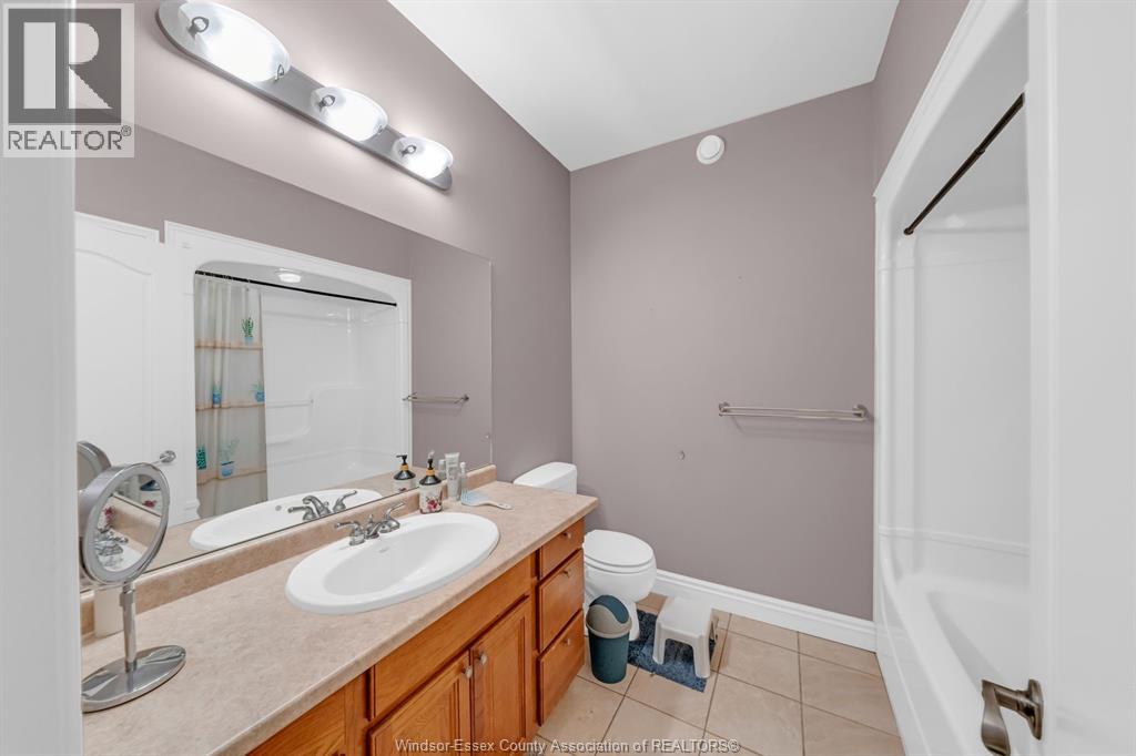 77 Whelan DRIVE - 20