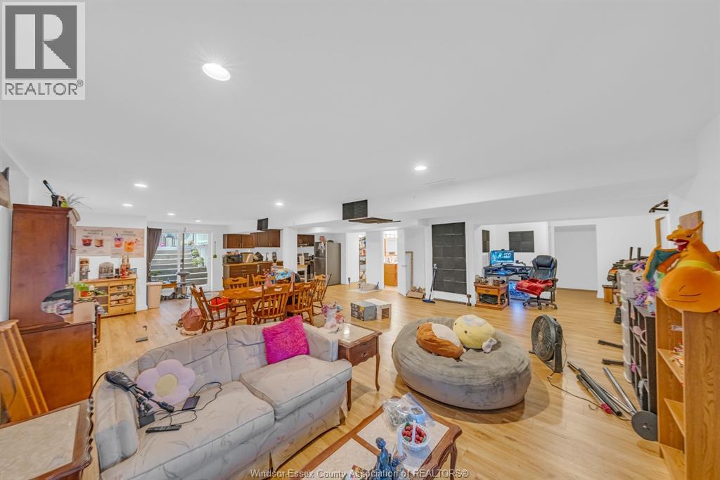 77 Whelan DRIVE - Image 31