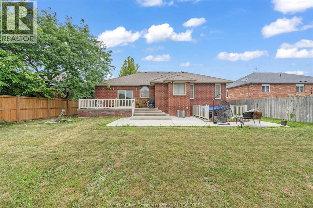77 Whelan DRIVE - Image 40