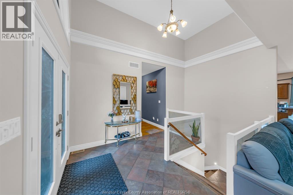 77 Whelan DRIVE - 5