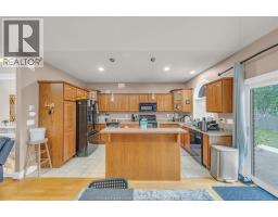 Laundry room - 77 Whelan Drive, Amherstburg, ON N9V4B6 Photo 10