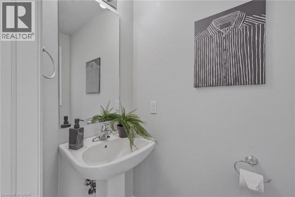 #27 520 GREY Street - Image 11