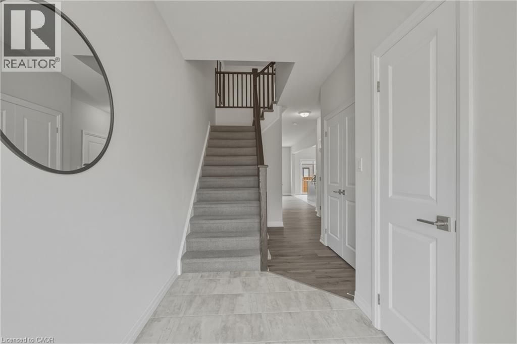 #27 520 GREY Street - Image 3