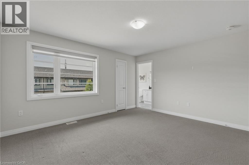 #27 520 GREY Street - Image 16