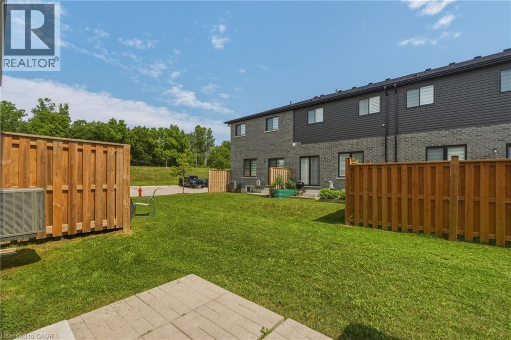 #27 520 GREY Street - Image 26